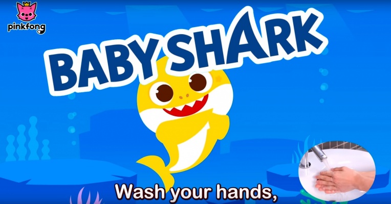 Lava tus manos a ritmo de Baby Shark